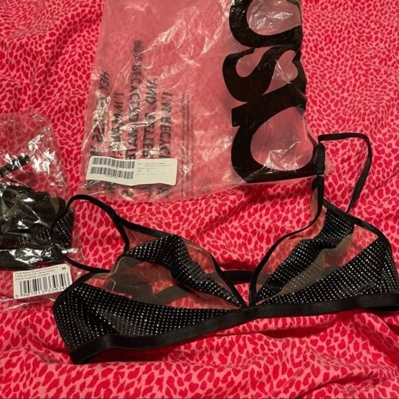 NWT God Save Queens Exclusive Laila Shimmer Velvet Sheer Panel Bralette in Black - Picture 7 of 12